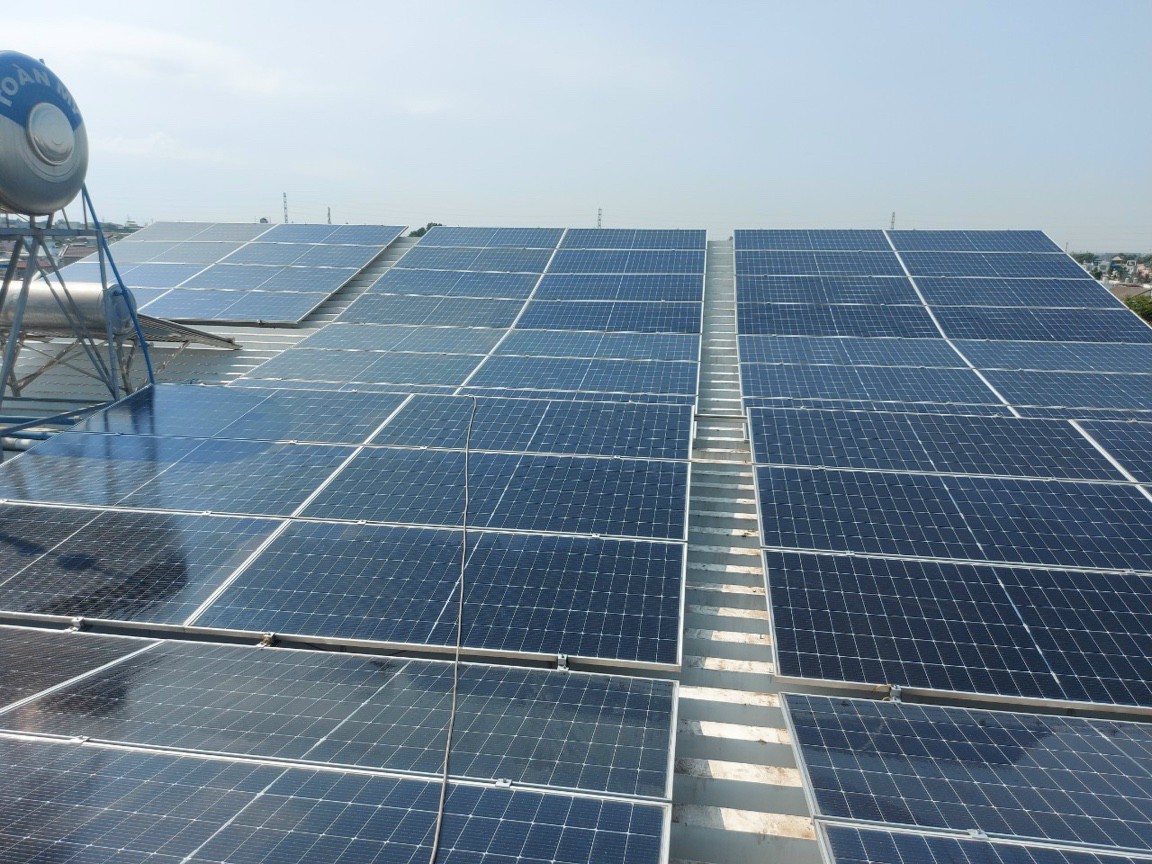 Future Energy vệ sinh pin